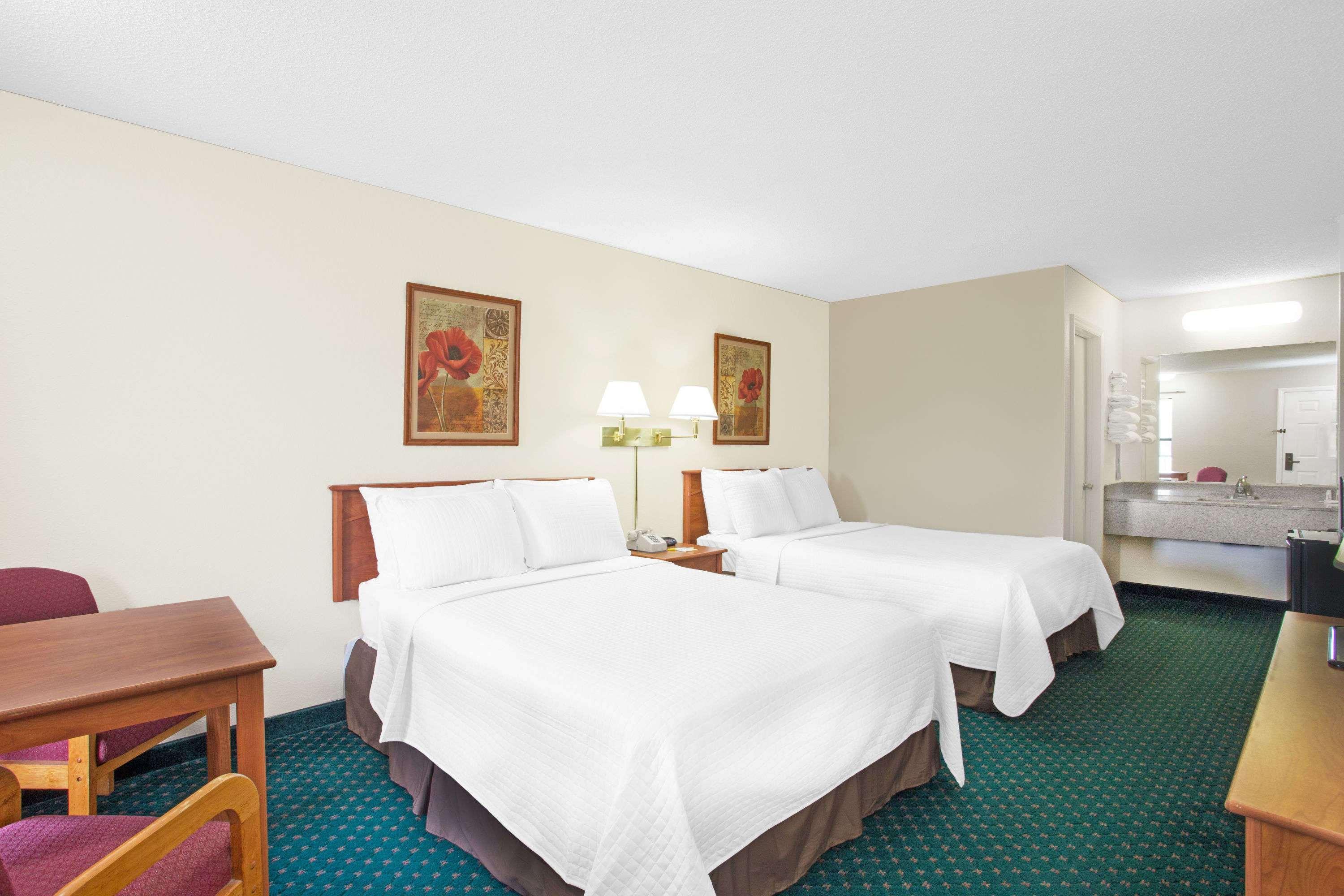 Days Inn By Wyndham Wytheville Luaran gambar